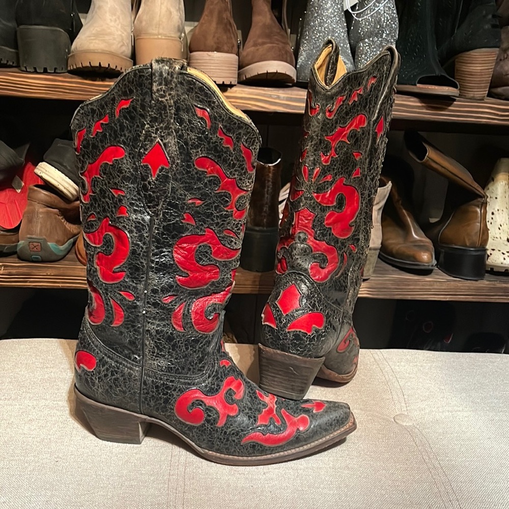 Corral Leather Western Boots! Size 10.